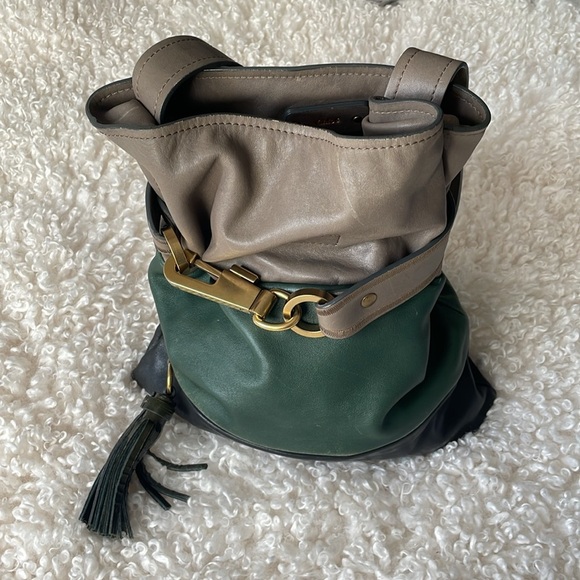 Chloe bucket bag - Picture 1 of 16